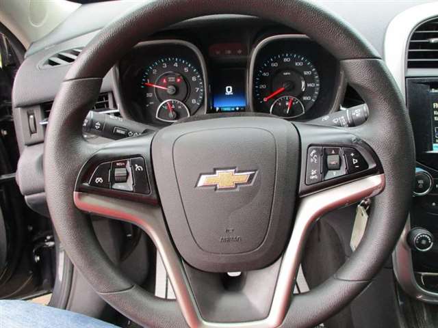 2015 Chevrolet Malibu LT 4dr Sedan W/1lt